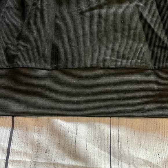 Tuckernuck Black Rollins Funnel Neck Pullover Size Med - Picture 8 of 13